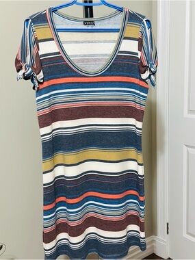 Sz Medium Venus Cold Shoulder Multicoloured Midi Dress.
